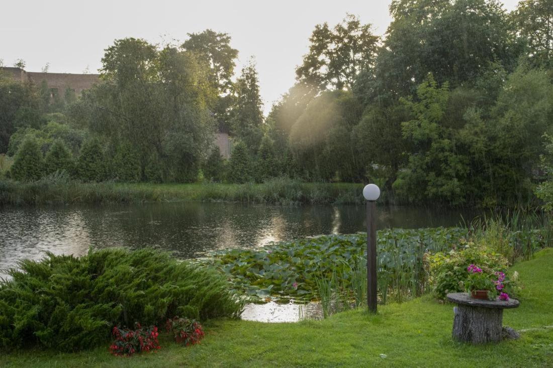 Brivdienu Maja Amatnieki Kuldiga Exterior photo